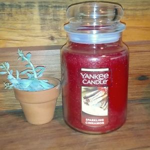 Yankee sparkling cinnamon candle